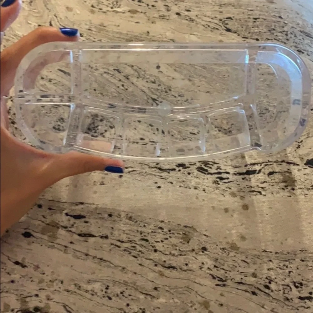 Makeup organizer lipstick brushes beauty organizer clear hard plastic acrylic